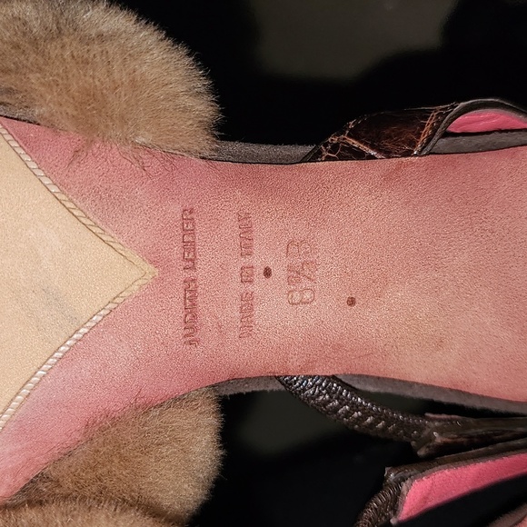 JUDITH LEIBER REAL MINK N REAL LEATHER EUC MADE IN ITALY PUMPS 8.5US - Picture 10 of 14